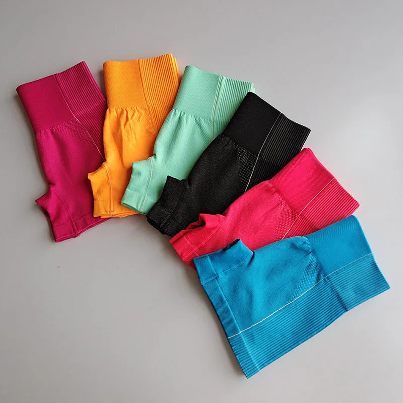 14570440128_559619995