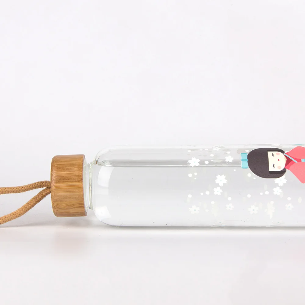 YJ. SHYU 550 мл портативная стеклянная бутылка для воды с бамбуковой крышкой с веревкой графин для дуршлага чай Японский мой питьевой стекло es Car