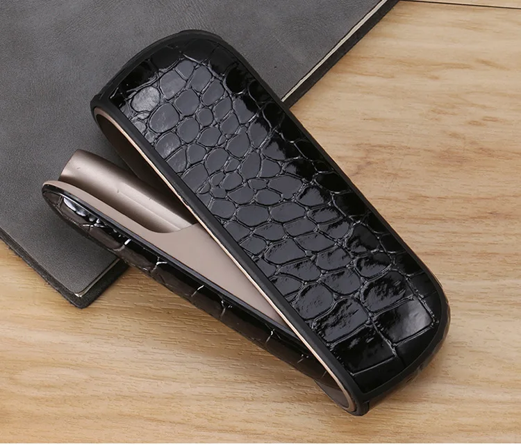 11676949415_1711772566