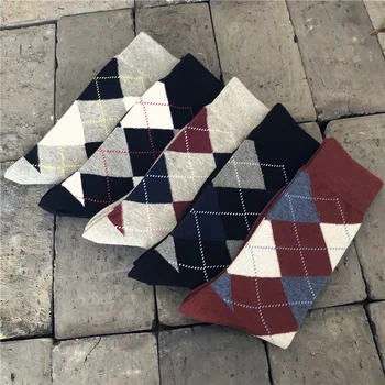 

Classic British crew men Diamond Grid Thick socks warm Breathable sweat comfortable cotton fashion sporting sock Autumn Winter