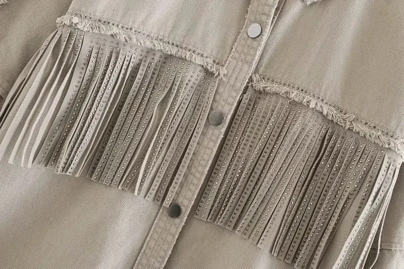 14660877092_1344222801