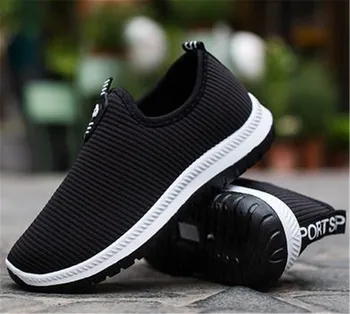 

2020 Fashion Men Running Shoes Comfortable Sneaker Breathable Tennis Feminino Jogging Travel