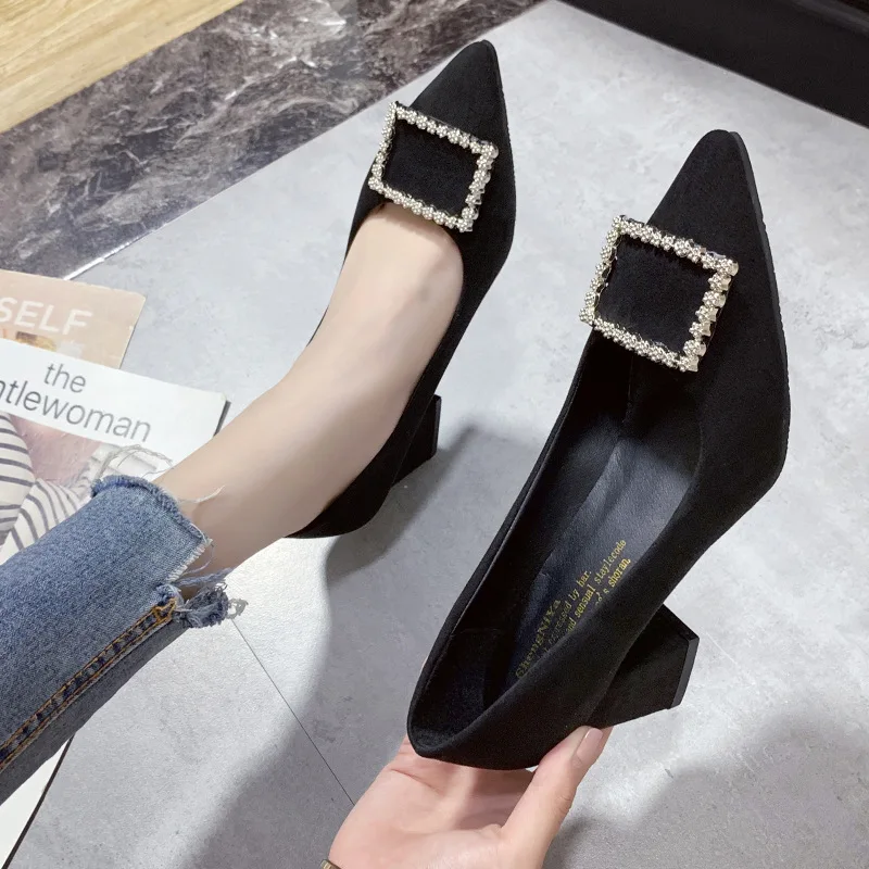 

New Style Chunky Heel Pointed-Toe Suede Shallow Mouth Single Shoes Women's Man-made Diamond Square Buckle Ol High Heel Shoes Wom