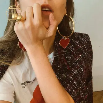 

2019 Latest Fashion Jewelry Copper Vintage Gold Big Hoop Earrings With Red Heart Charm Lady's Street Style Statement Earring