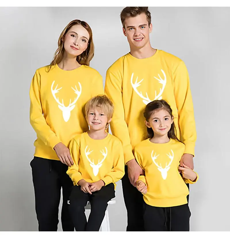 Семейный Рождественский свитер с принтом оленя для папы, мамы, сына и дочки, детская зимняя одежда для девочек, одежда на год, Модный комплект