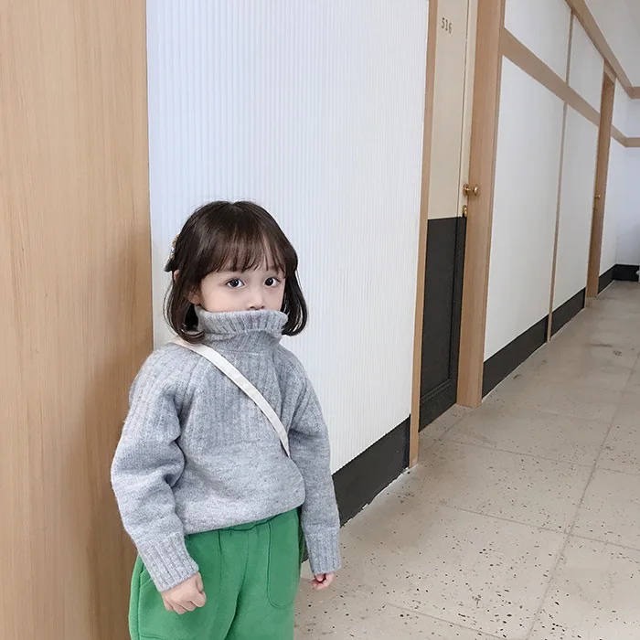 Зимняя куртка для девочек с высоким, плотно облегающим шею воротником свитер детский пуловер вязаный жилет 4 цвета для девочек Малыш вертикальное свитер Однотонная одежда нижний свитер для девочек