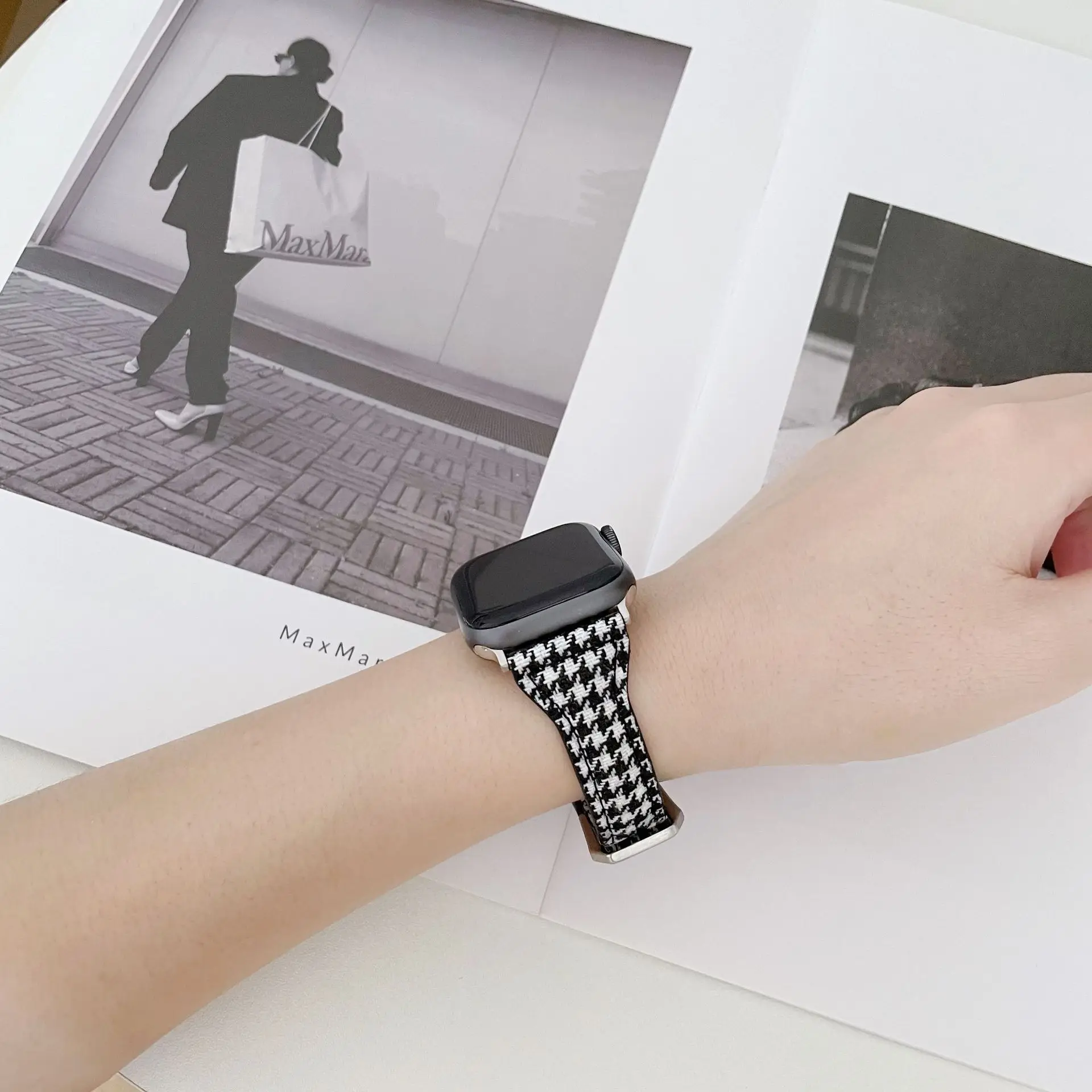 Houndstooth   Ʈ  ð  SE 7 41 45mm 6 5 4 3 iWatch ø   38 42mm 40 44mm 3 2 