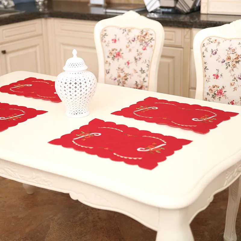 

Meal Place Mat Embroidered Openwork Pad Santa Claus Desktop Dress Up Christmas Table Decorations Accessories Home Dinning Decor