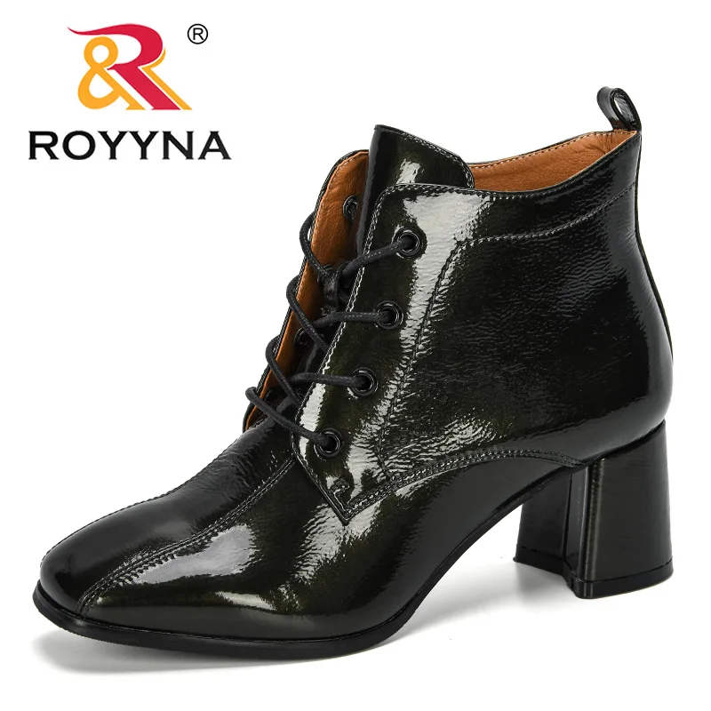 ROYYNA/ г. Новые дизайнерские женские ботинки модная женская обувь на высоком квадратном каблуке пикантные ботильоны осень-зима женские удобные ботинки - Цвет: Army green