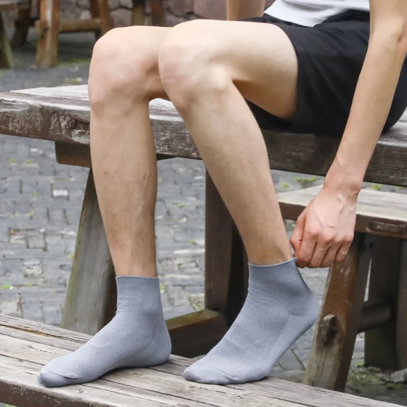 

2 pairs Men's New Socks Leisure Mesh Comfortable Dress Autumn Deodorant Breathable Short Solid Color Cotton Socks gifts for men