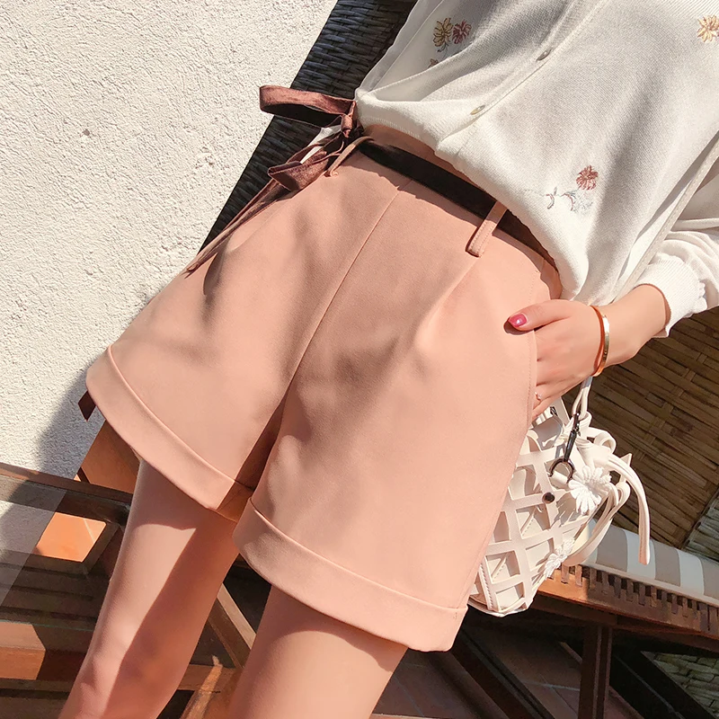 Mishow Leisure OL formal Female Spring Summer fashion 2018 New High-waist women loose Broad-legged Shorts MX18A2436 | Женская одежда