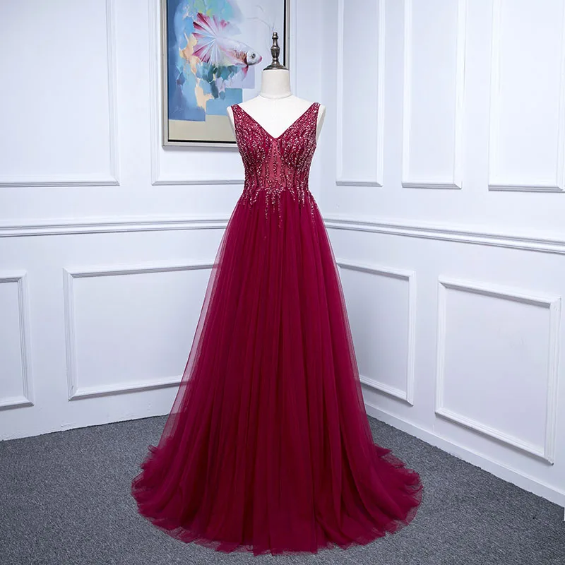 

New Design Wine Red Beaded Long Prom Dresses V Neck Tulle Sequins Sexy Evening Gowns Formal Dress Sleeveless Elegant
