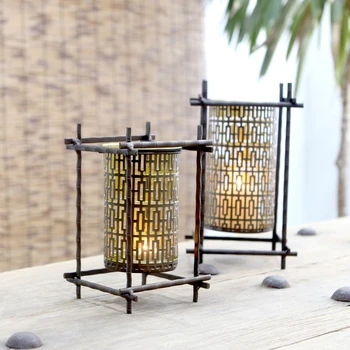 

Chinese Retro Creative Hollow Glass Lantern Candle Holder Iron Classic Centerpiece Romantic Bar Table Decorations for Home L