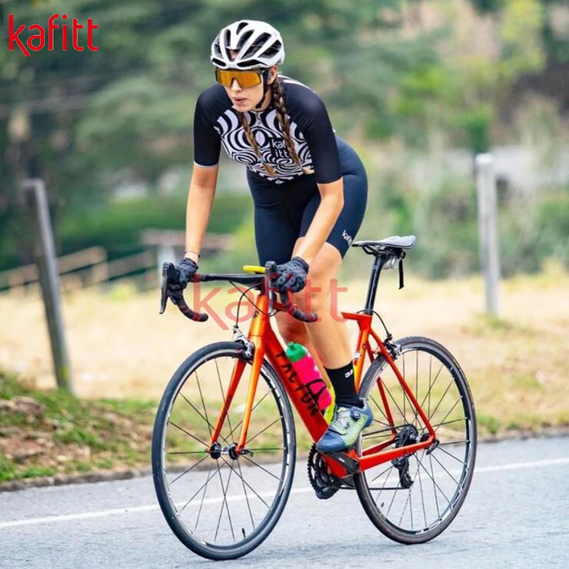 Свитшот женский дышащий с коротким рукавом профессиональная спортивная одежда