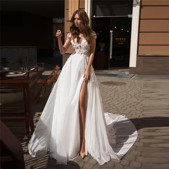 

Sheer Scoop Short Sleeves Lace Appliques Top Chiffon Skirt Wedding Dress Sexy Backless Split Side Bridal Gowns 2021 Beach