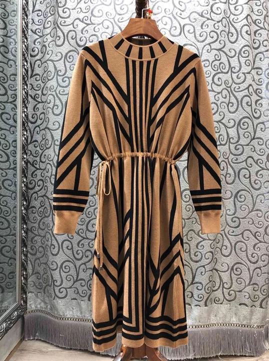 autumn and winter new female round neck striped color matching waist drawstring waist long sleeve knit dress 1022