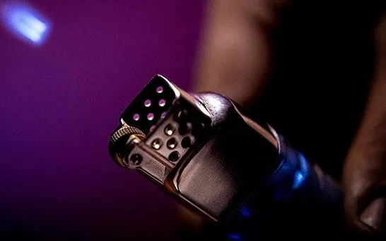 FLAME (Gimmicks and Online Instruction) by Murphy's Magic Supplies (4)