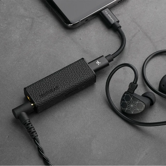 Truthear SHIO는 듀얼 무손실 휴대용 DAC 앰프입니다.