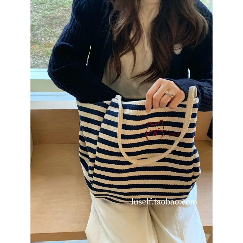 2025 New Versatile Striped Canvas Bag, Niche Embroidery, Large Capacity Lazy Style Tote Bag