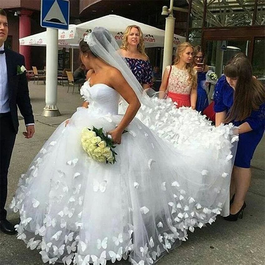 Elegant White Sweetheart Butterfly Decal A-line Wedding Dresses 2023 Floor Length Sweep Train Tulle Custom Made Bridal Gown 2