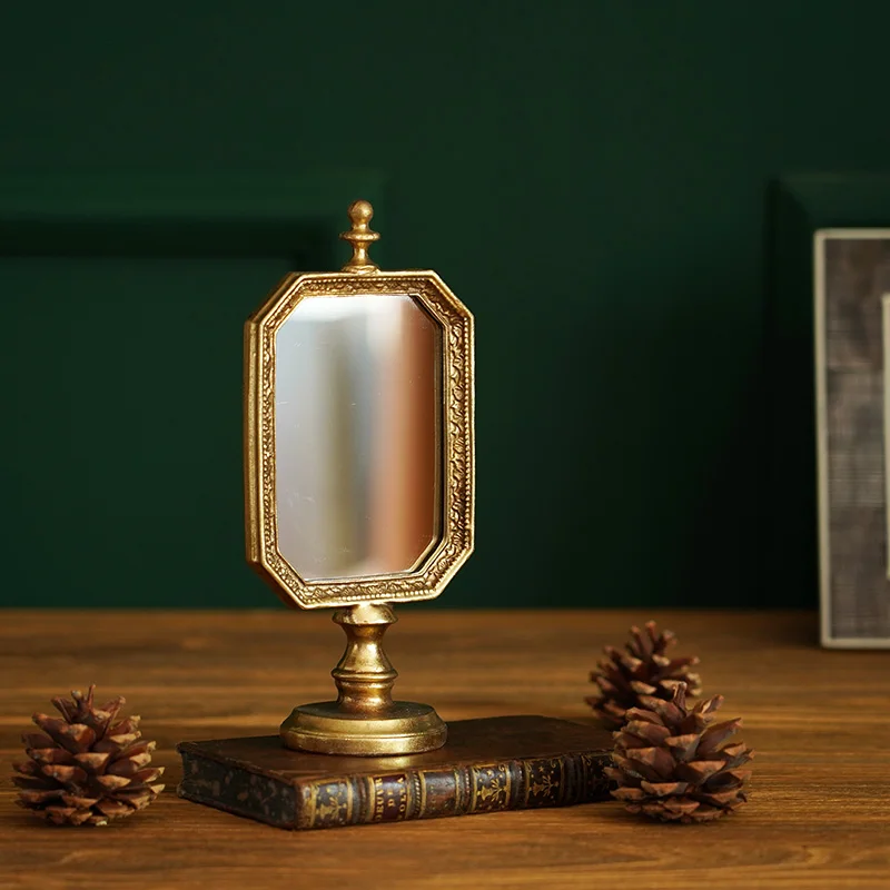 

Винтажное декоративное зеркало для спальни, маленькое декоративное зеркало-стойка для ванной комнаты, настольное зеркало для макияжа, декоративное украшение для комнаты