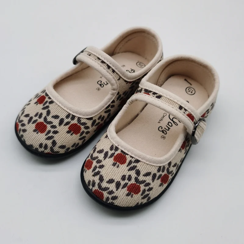 

HoneyCherry New Corduroy Floral Canvas Shoes Girls Square Mouth Indoor Shoes Soft Soled Non-slip Shoes