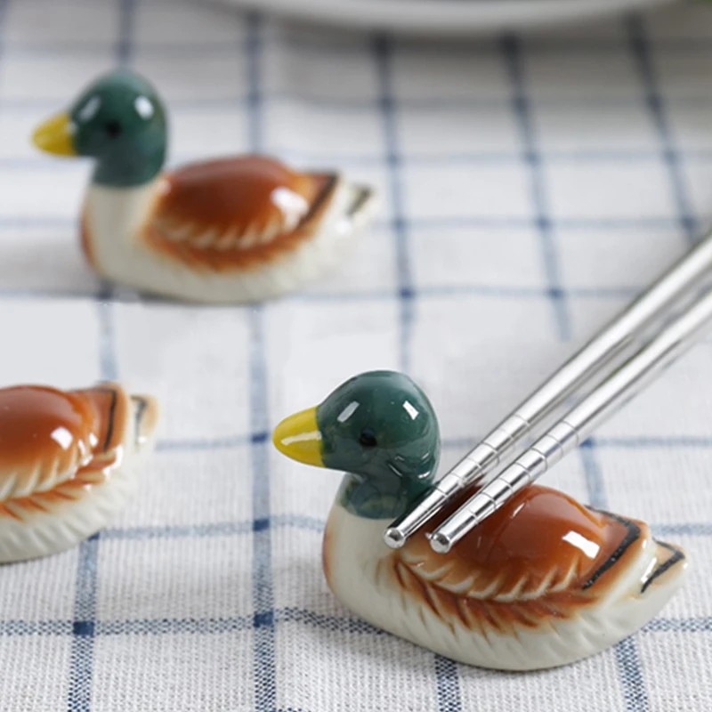 1PC Cute Porcelain Duck Shape Ceramic Chopsticks Holders Chopstick