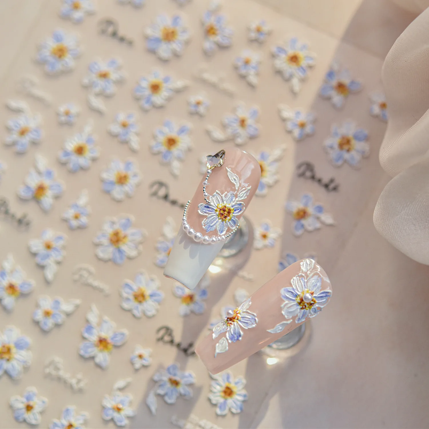 Flowers in Bloom Cosmos Chrysanthemum Daisy White Petal Yellow Stamen Self Adhesive Nail Art Decorations Sticker Manicure Decals