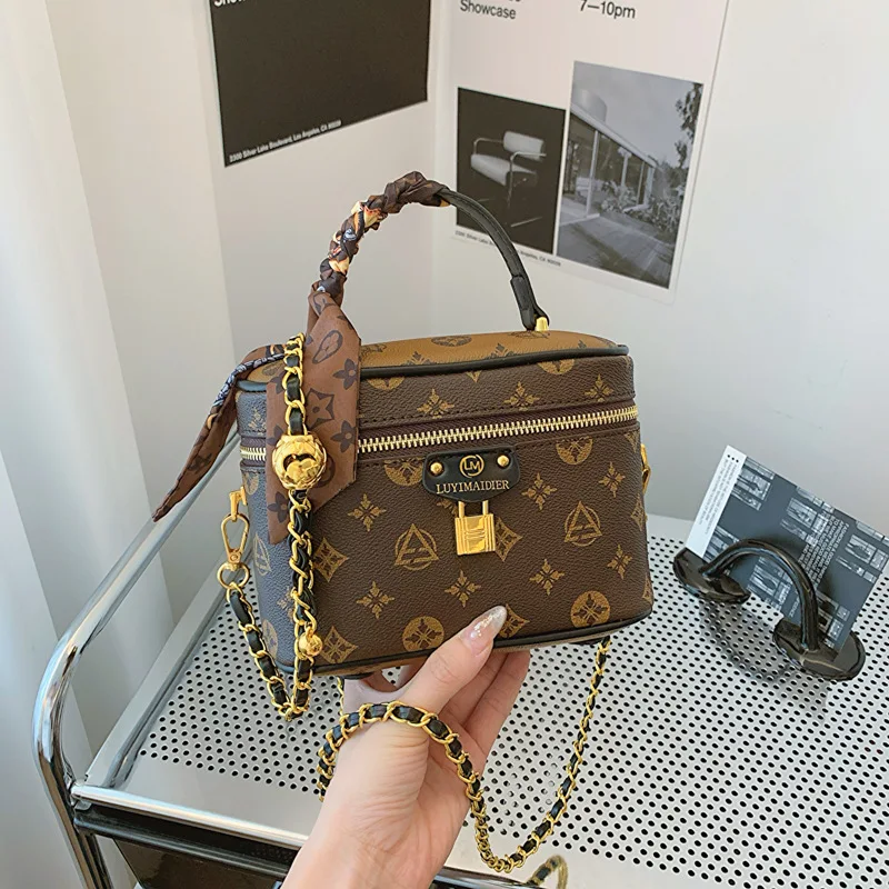Bolso de hombro con estampado vintage para mujer, bandolera de moda, pequeño bolso cuadrado, cadena sencilla, neceser para niñas, bufanda decorativa de PU
