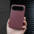 Wine red