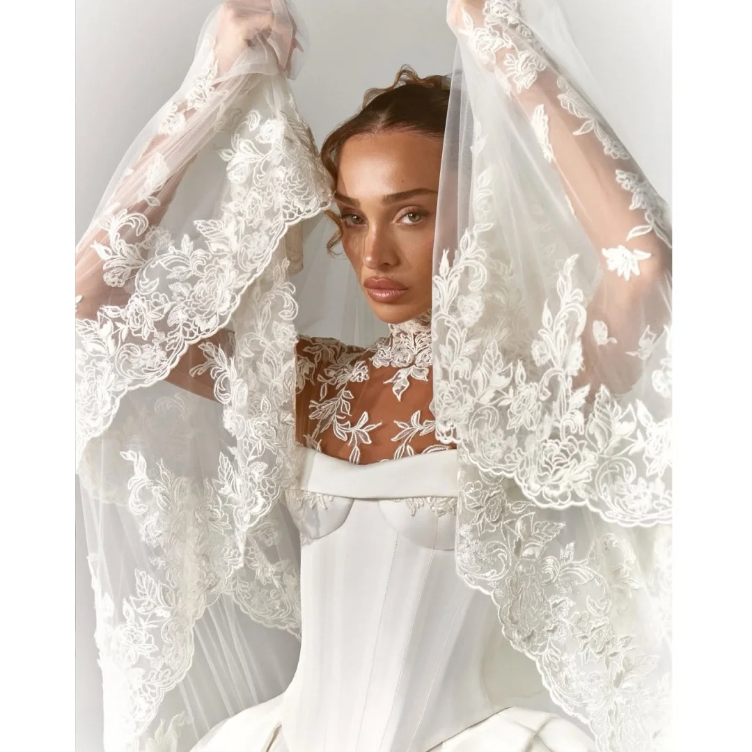 Tokyo Customized Cathedral Train Ball Gown Wedding Dress Lace Appliques vestidos de noche High Neck Long Sleeve Evening Dresses
