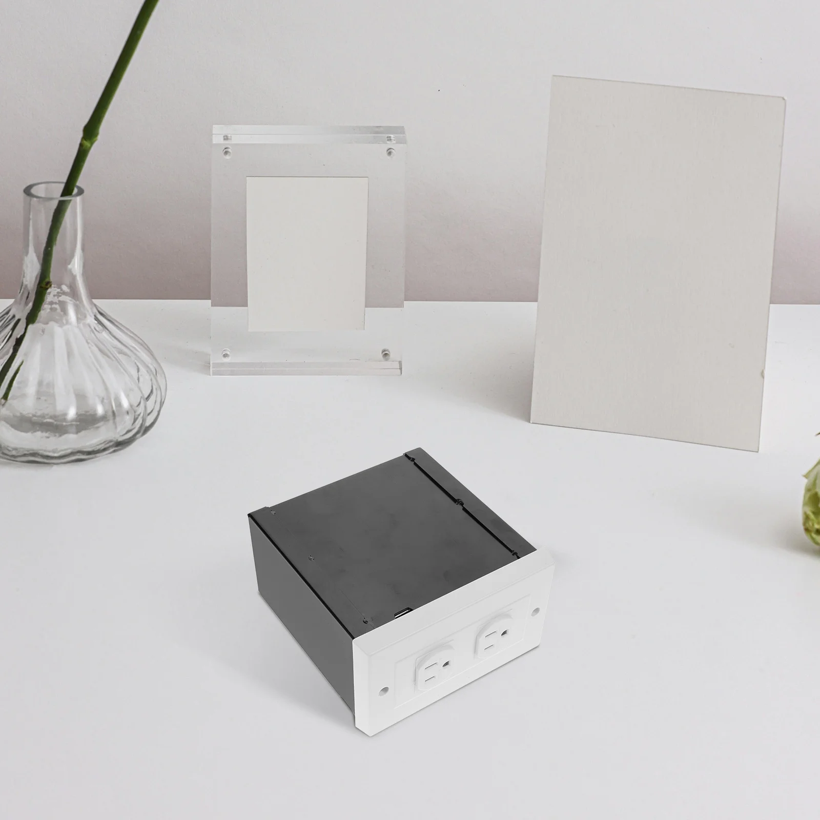 Multi Functional Key Box Fake Socket Hidden Wall Outlet Safe Money Saver Box Key Lock Box Storage Box Home Decor 4