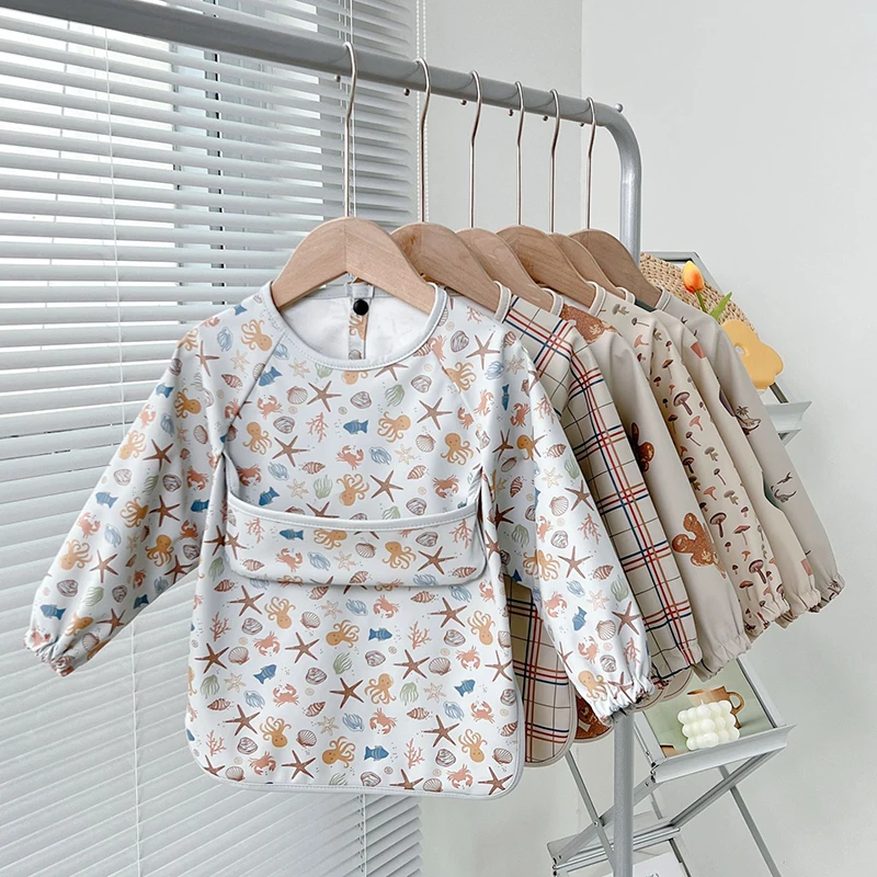 

Waterproof Baby Apron Cute Cartoon Printed Baby Bibs Long Sleeve Children Feeding Smock Soft Toddler Baby Bandana Bib Burp Cloth