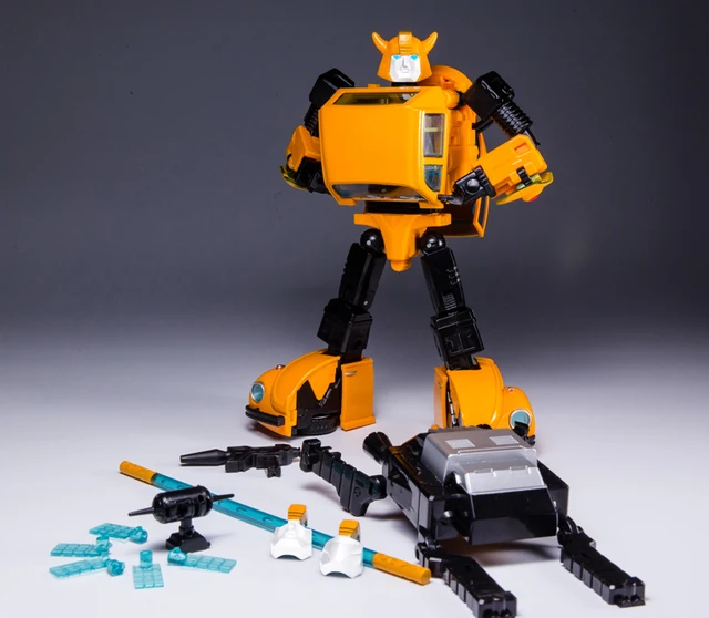 KBB Metal version of the Hornet BEE  Beetle MP21 deformation toy Golden Beetle car model G1 version of the classic reproduction 2