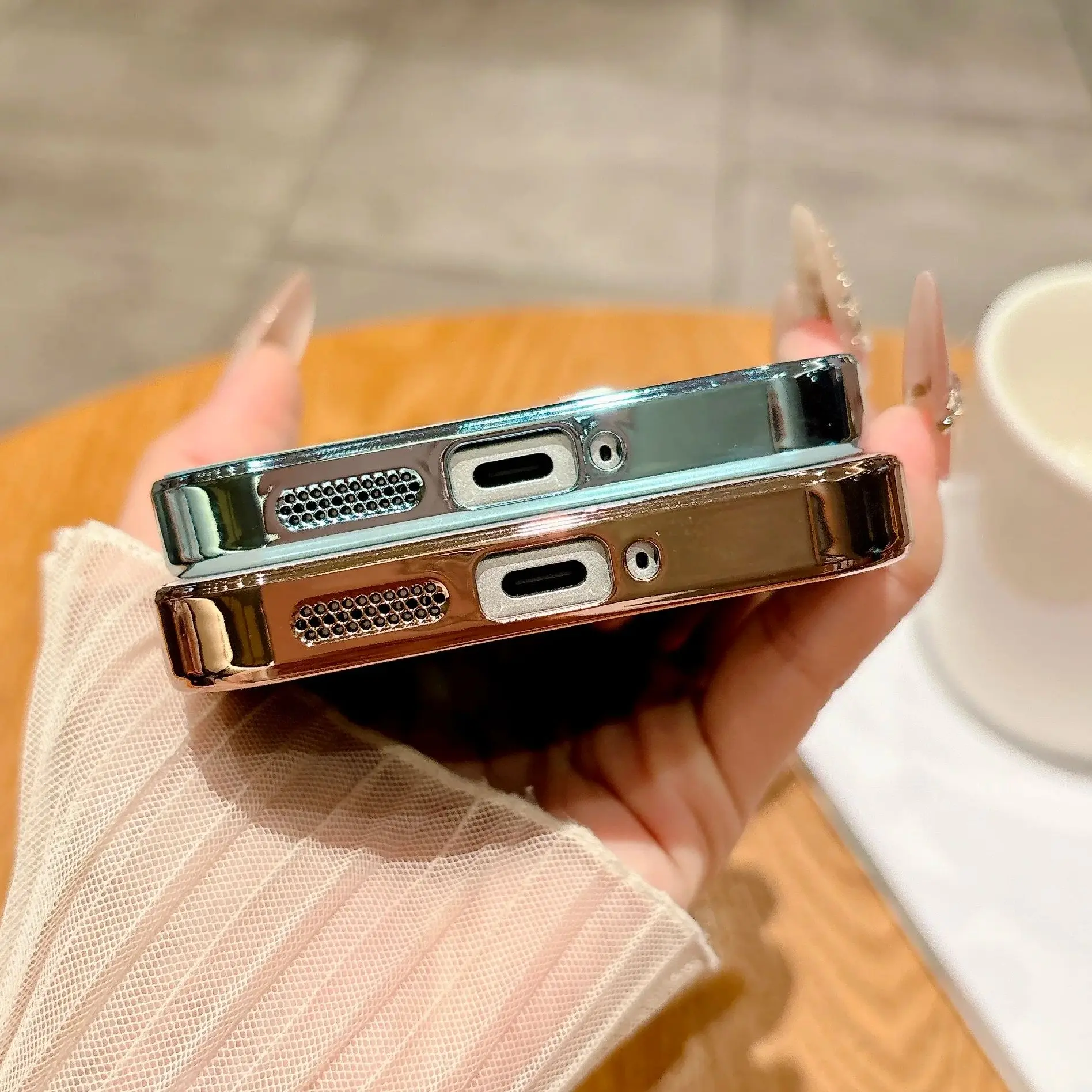 Luxury Plating Matte Magnetic Shockproof Case with Magsafe Compatibility