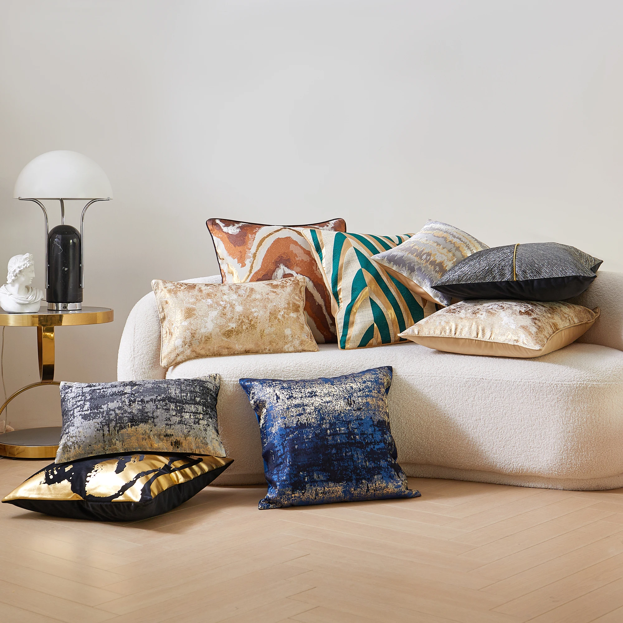 New Fashion Luxury Home Decor Pillow Gold Pressed Foil Gilding