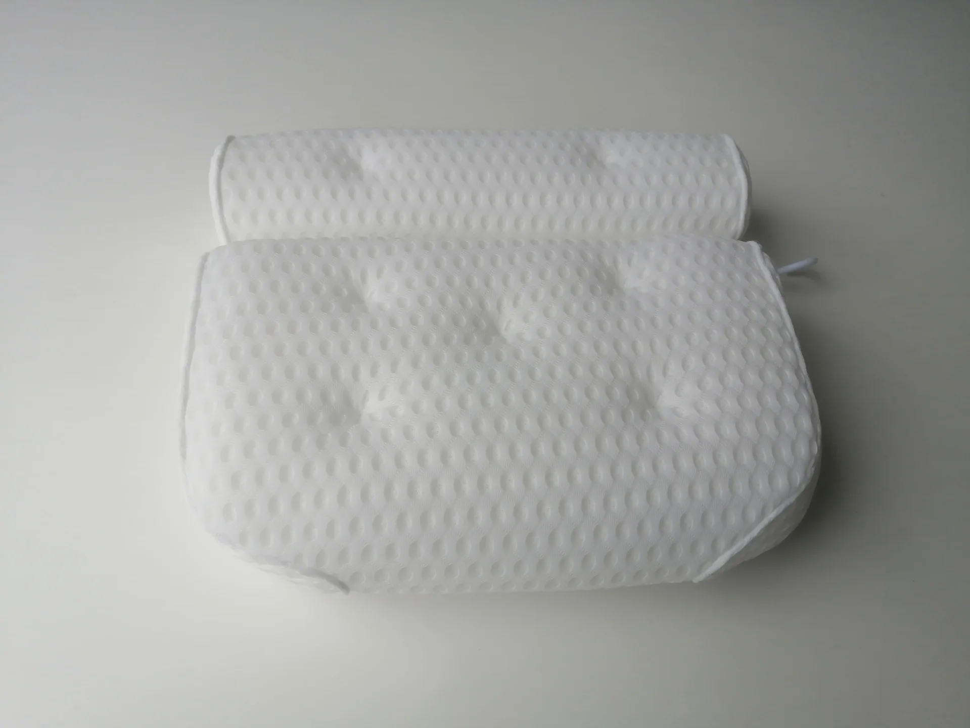 1PC 3D/4D Mesh Massage Machine Washable Bath Pillow Bathtub Backrest Sucker Back Cushion