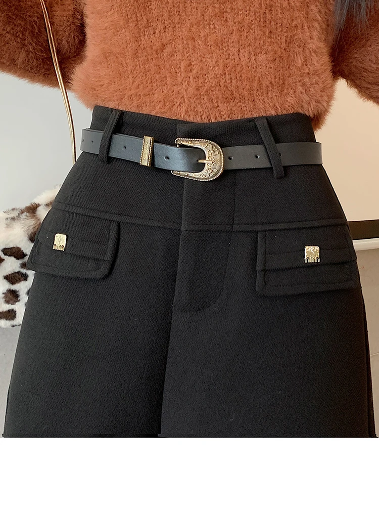 Рисунок 2 - Женские шерстяные деловые шорты