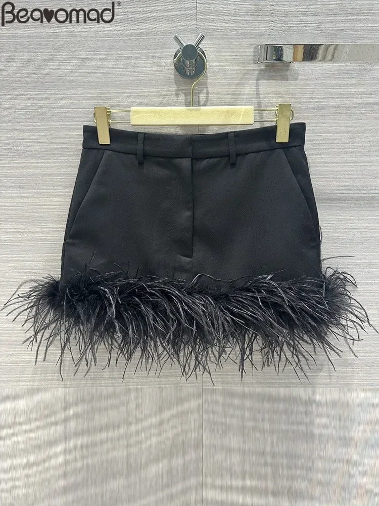 

Fashion Runway Summer Black Sexy Mini Pencil Skirt Women's Solid Color Pockets Straight Barrel Feathers Hem Short Skirt