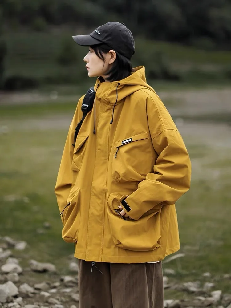 Men\'s Safari Style Outdoor Hard Shell Hooded Jackets 2024 New American Retro Classic Windbreaker Waterproof Mountaineering Coats