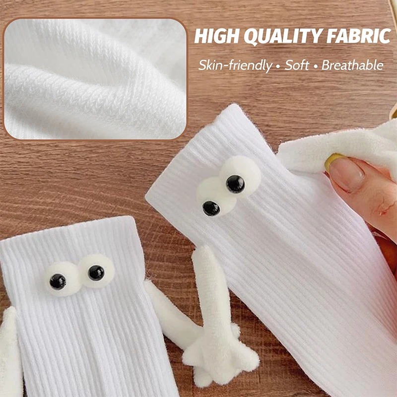 2 Pairs Magnetic Holding Hands Socks Funny Socks Ins Trendy Socks Gift For Mom, Dad, Couple, Lovers, Kids, Coworkers, Buddies