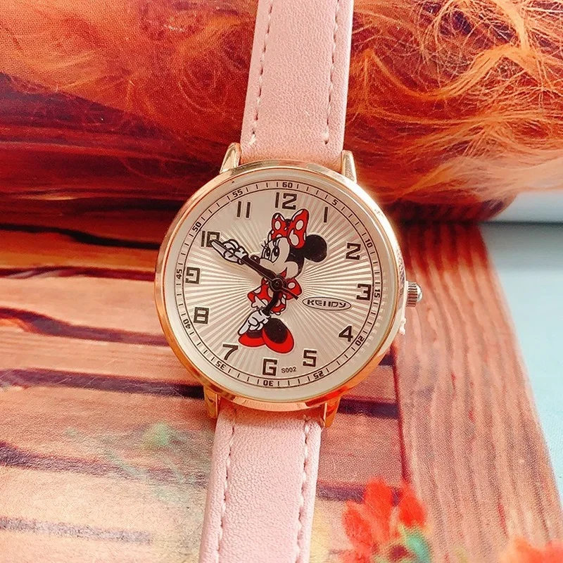 New Luxury Womens Watches Fashion Cute Cartoon Quartz Watch for Women Girl Small Dial Wristwatch Female Clock Ladies Dress Watch 5