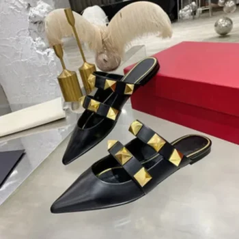 2024 Summer New Fashion Baotou Flat Slippers Female Rivet Female Sandals 1