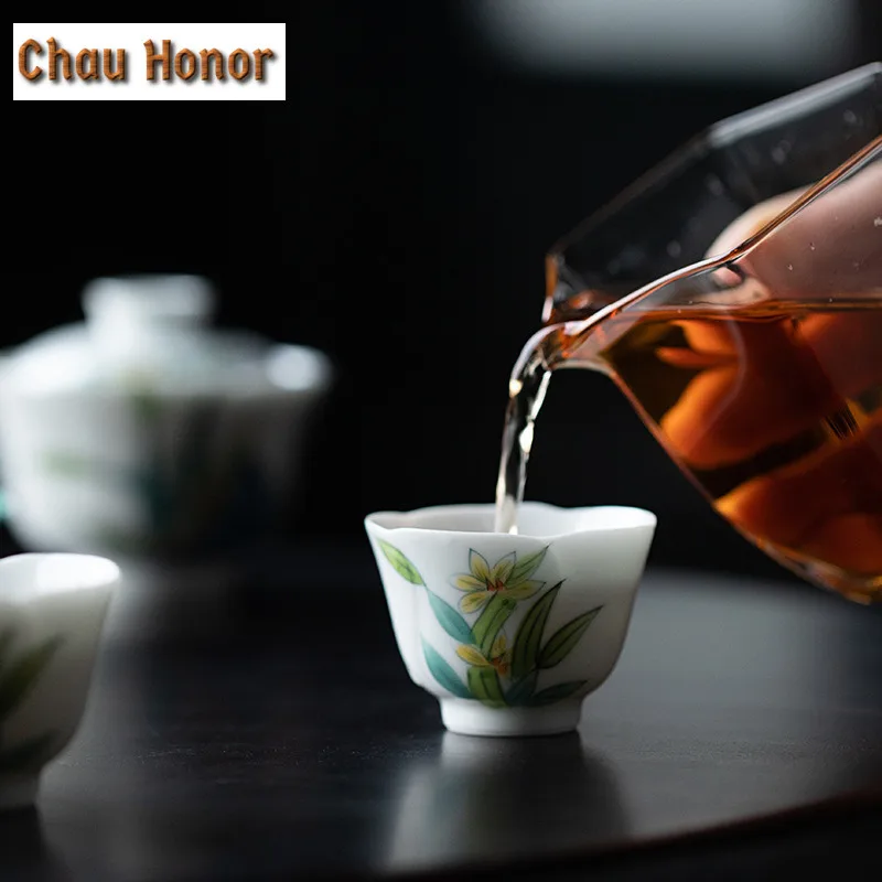 2pc/set Boutique Pure Hand Painted Narcissus Orchid Art Ceramic Tea Cups Small White Porcelain Master Cups Kung Fu Tea Set 30ml