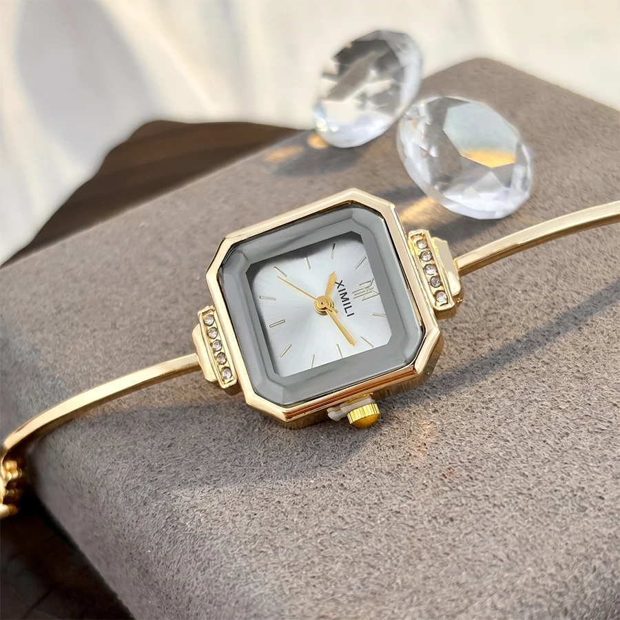 Elegant Women's Square Dial Diamond-Accent Minimalist Watch