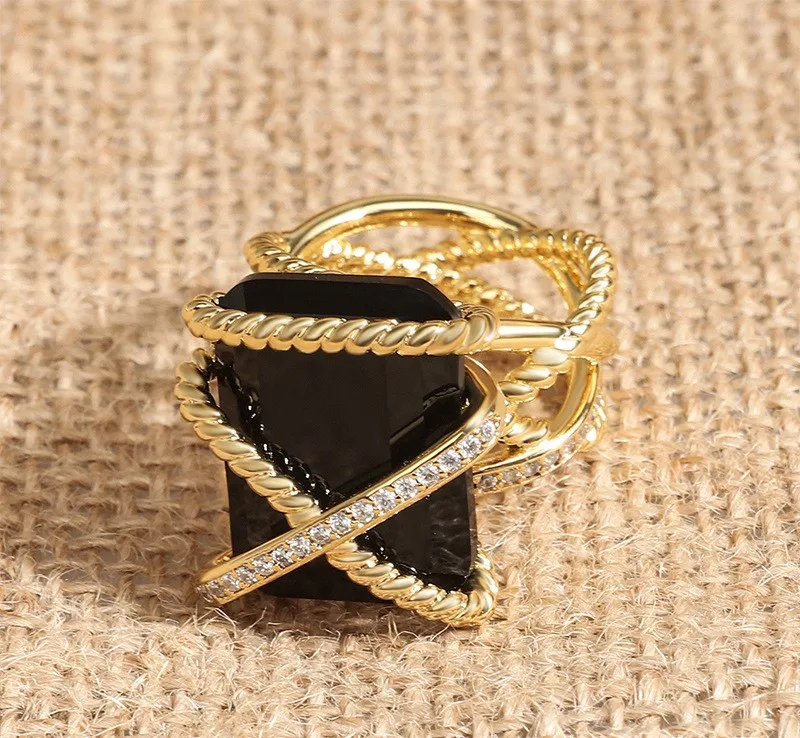 European and American Fashion Cable Button Ring