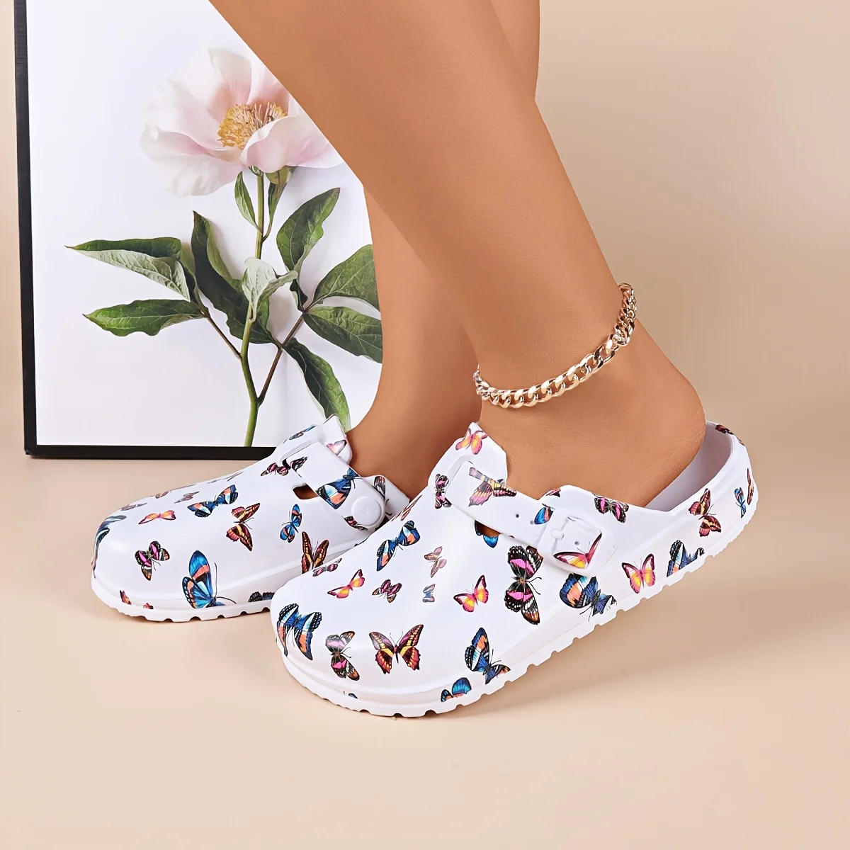 Fashion EVA Women's Clogs Butterfly Print Indoor Slippers Lightweight Flat Soft Sole Adjustable Buckle Beach Garden Shoes — view 3