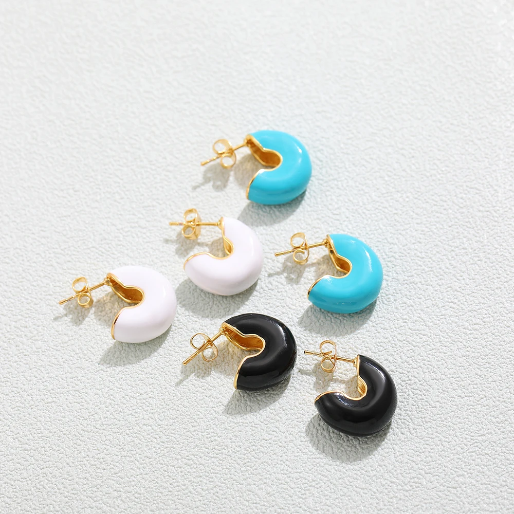 New Trendy Enamel Color CC Shape Small Hoop Earrings for Women Smooth Metal Circle Piercing Earring Fashion Jewelry Gifts 5 New Trendy Enamel Color CC Shape Small Hoop Earrings for Women Smooth Metal Circle Piercing Earring Fashion Jewelry Gifts - Image 5