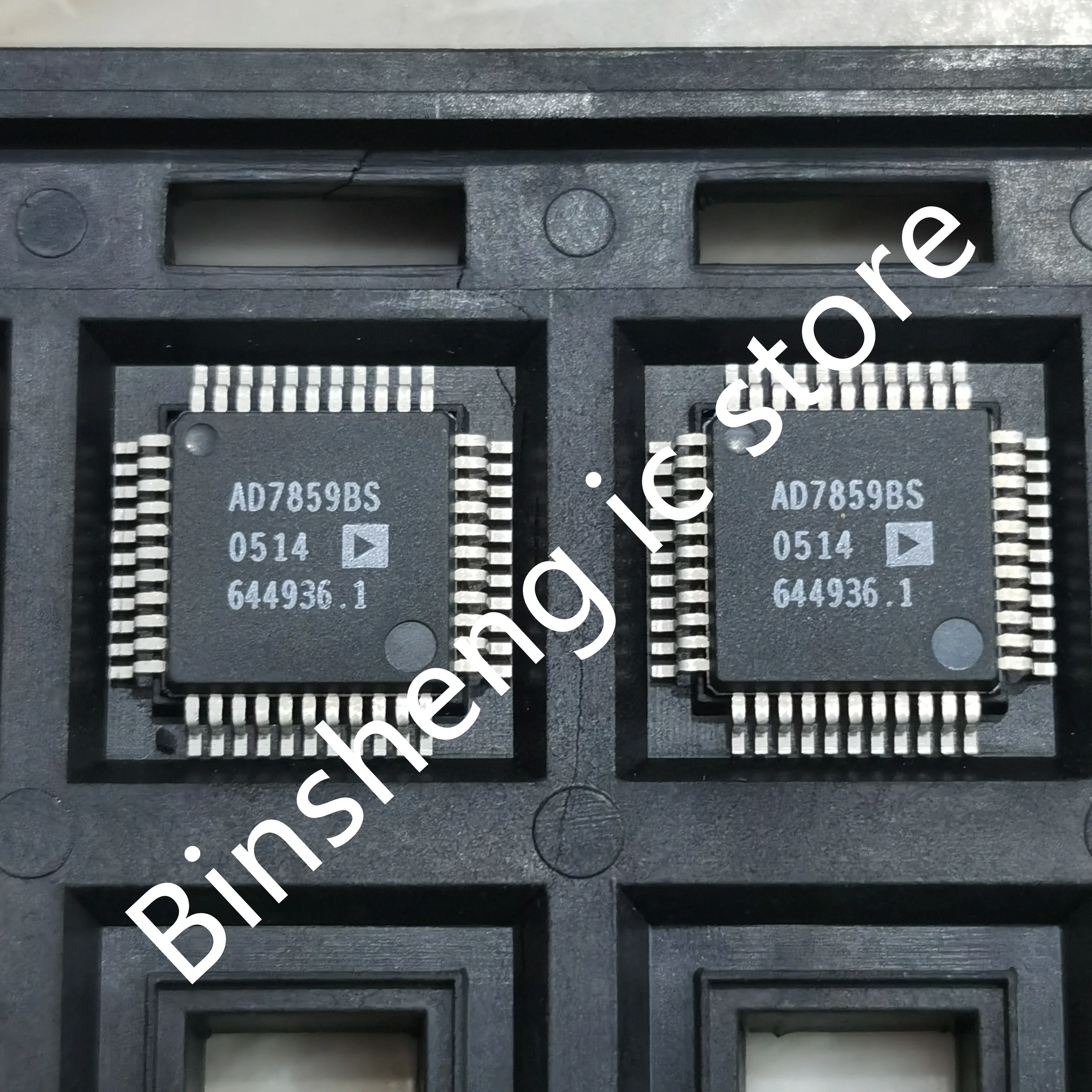 

AD7859LAS AD7859AS AD7859BS IDT723641L20PF IDT723641L15PF
