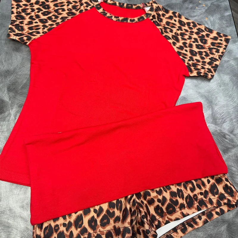 Y2k Sexy Trendy fashion American retro hot girl style leopard print contrasting suit slim fit short sleeved shorts two-piece set 4